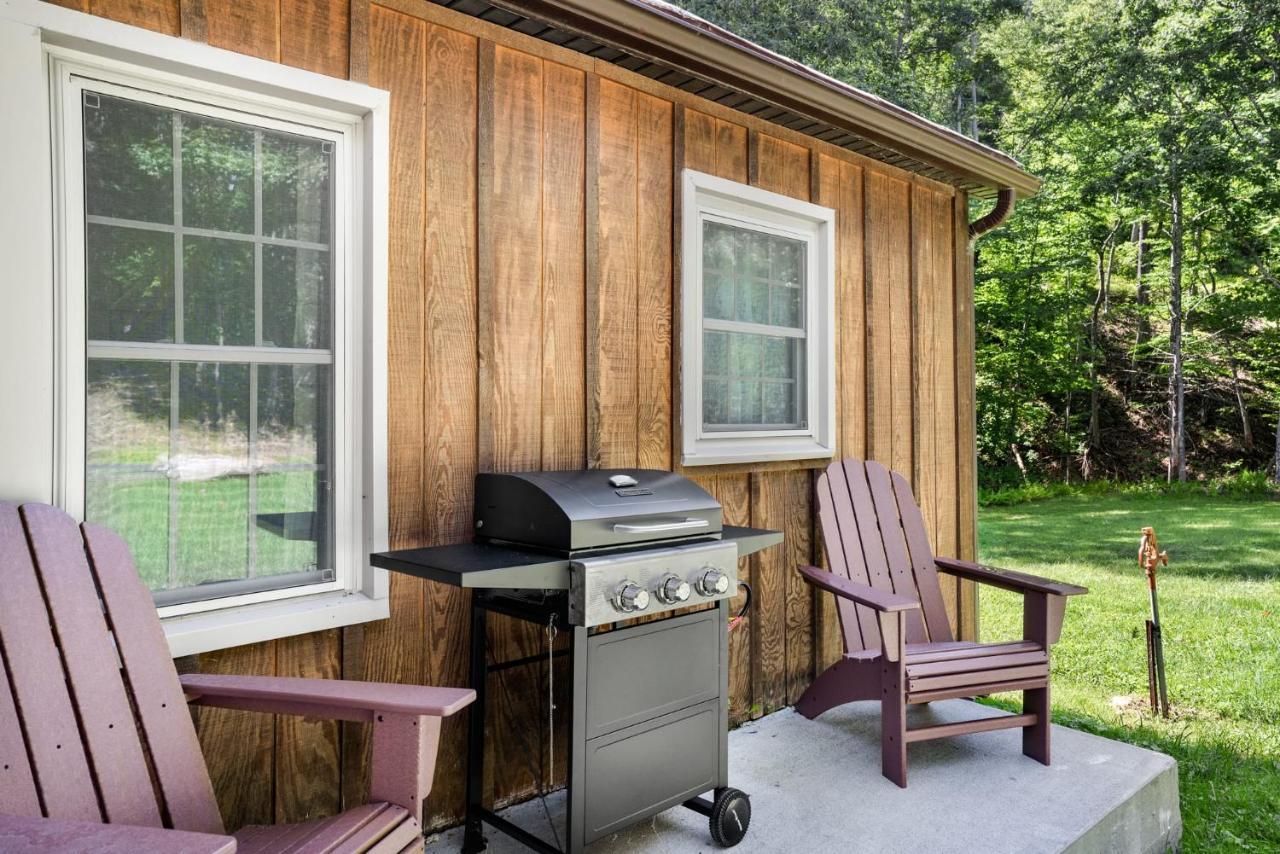 River Access W Hot Tub, Grill, Wifi, & Fire Pit! Lost City Exteriér fotografie