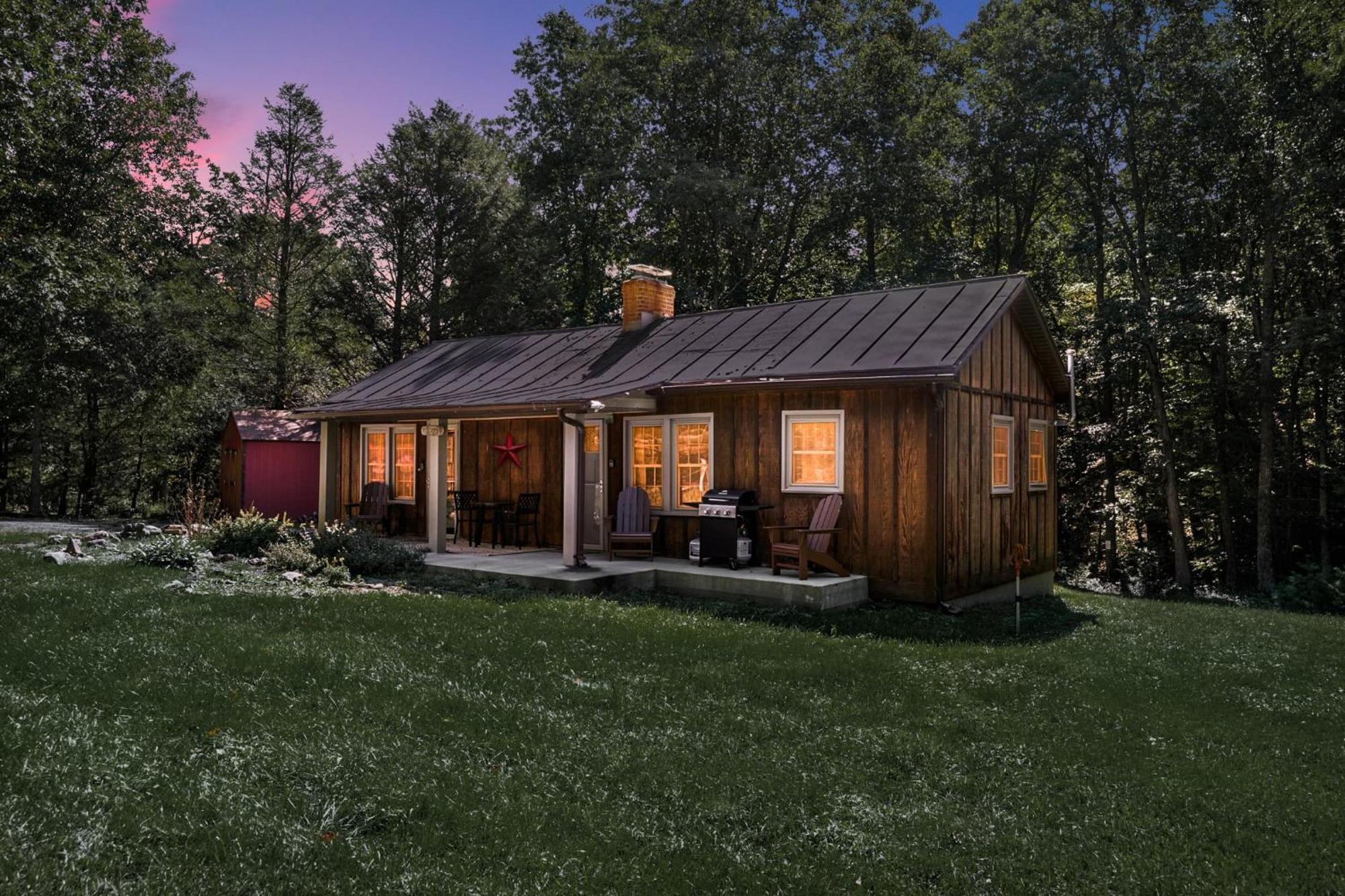 River Access W Hot Tub, Grill, Wifi, & Fire Pit! Lost City Exteriér fotografie